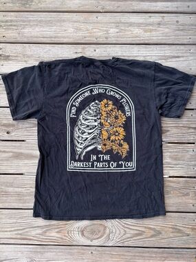 Zach Bryan Deann/Elisabeth Album Merch with Sunflower Ribcage Design